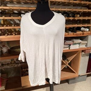 Laurie Felt Classic White Short Sleeve Tee